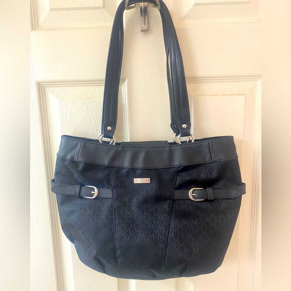 MICHE shoulder bag with interchangeable cover.